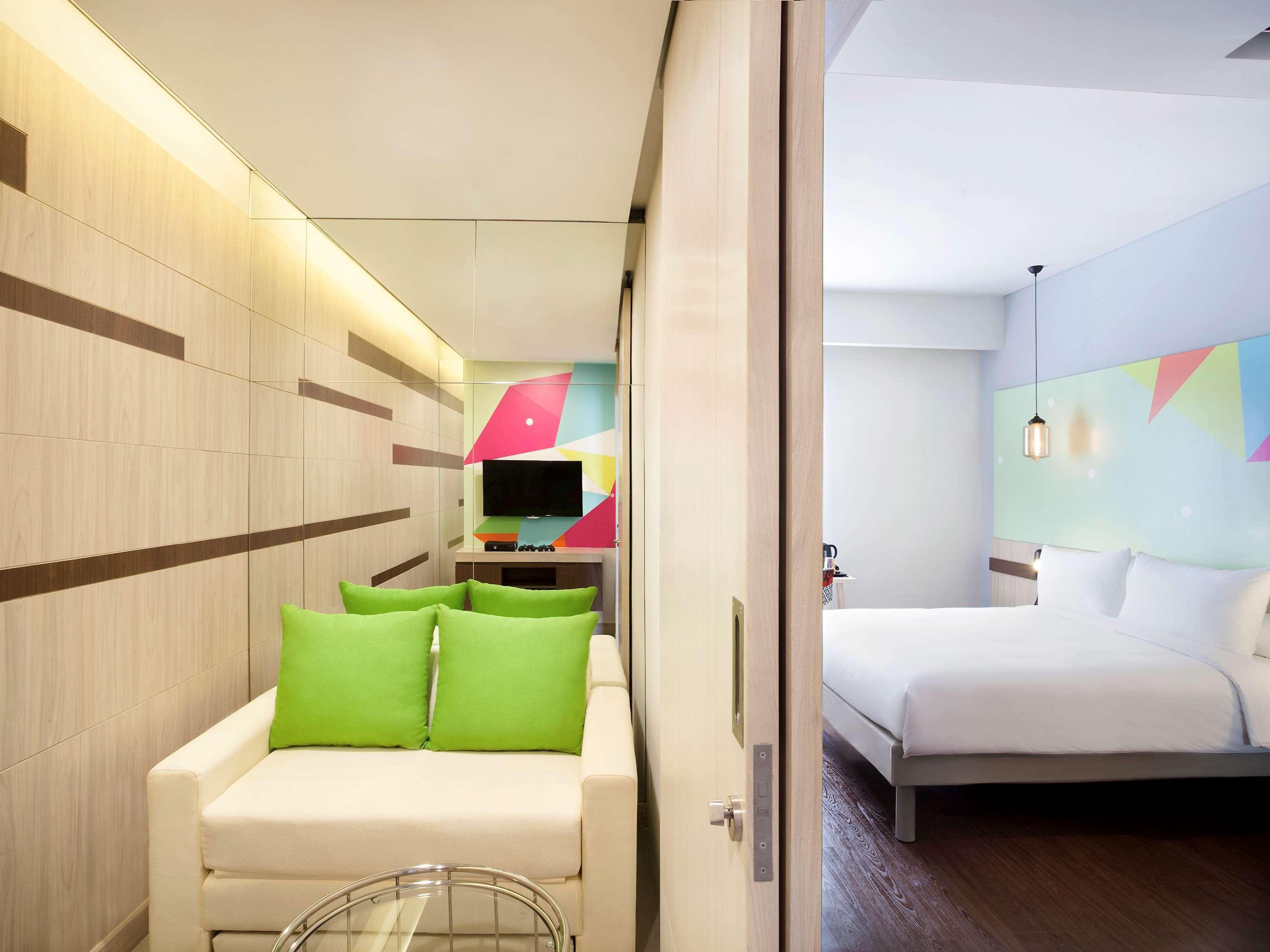 Ibis Styles Jakarta Sunter Kültér fotó