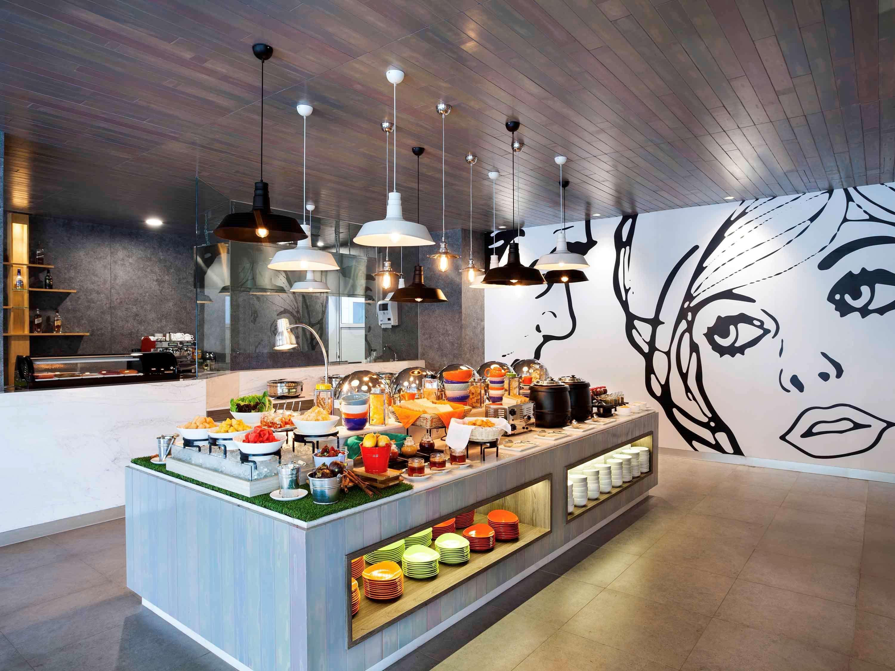 Ibis Styles Jakarta Sunter Kültér fotó