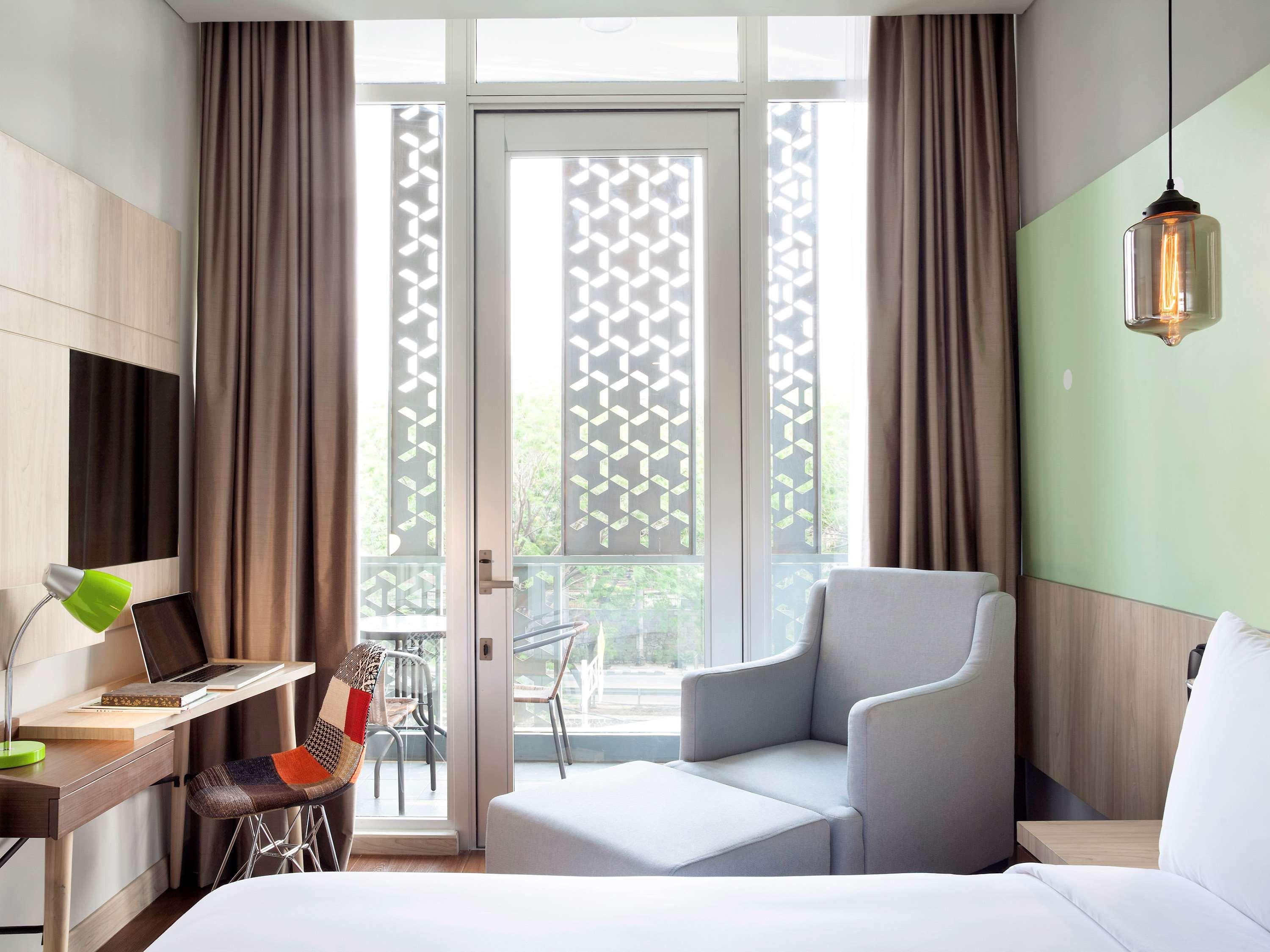 Ibis Styles Jakarta Sunter Kültér fotó