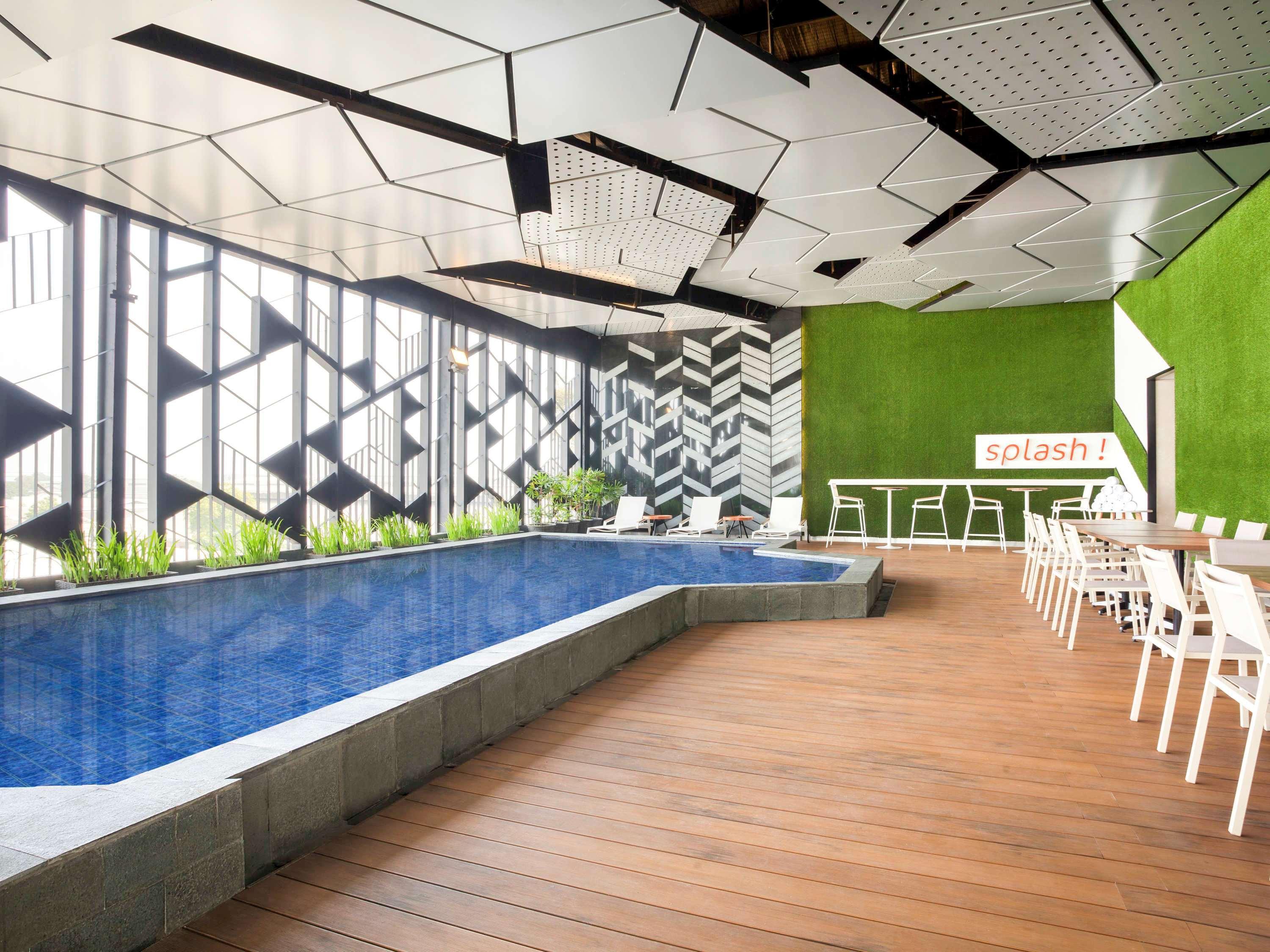 Ibis Styles Jakarta Sunter Kültér fotó