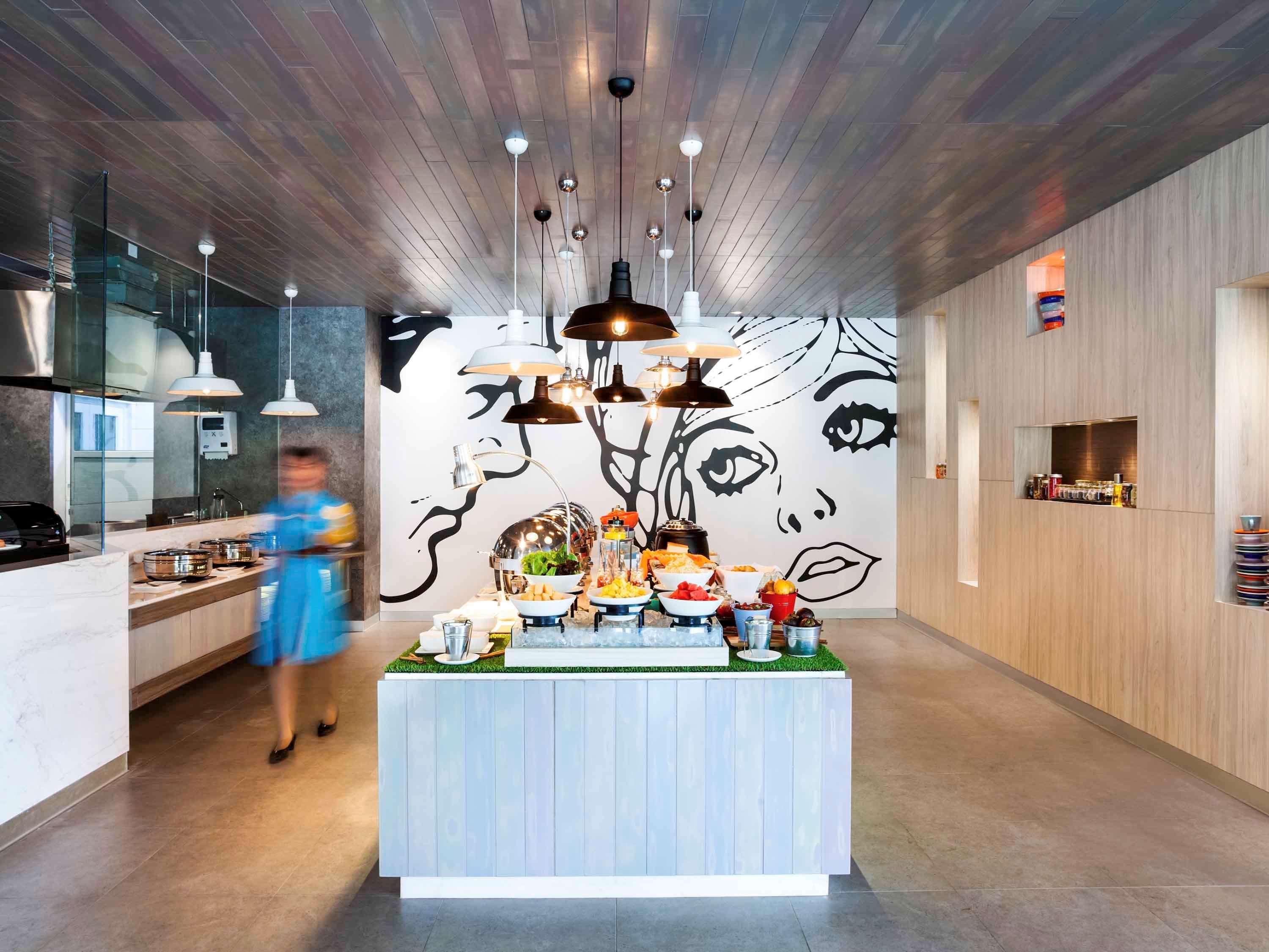 Ibis Styles Jakarta Sunter Kültér fotó