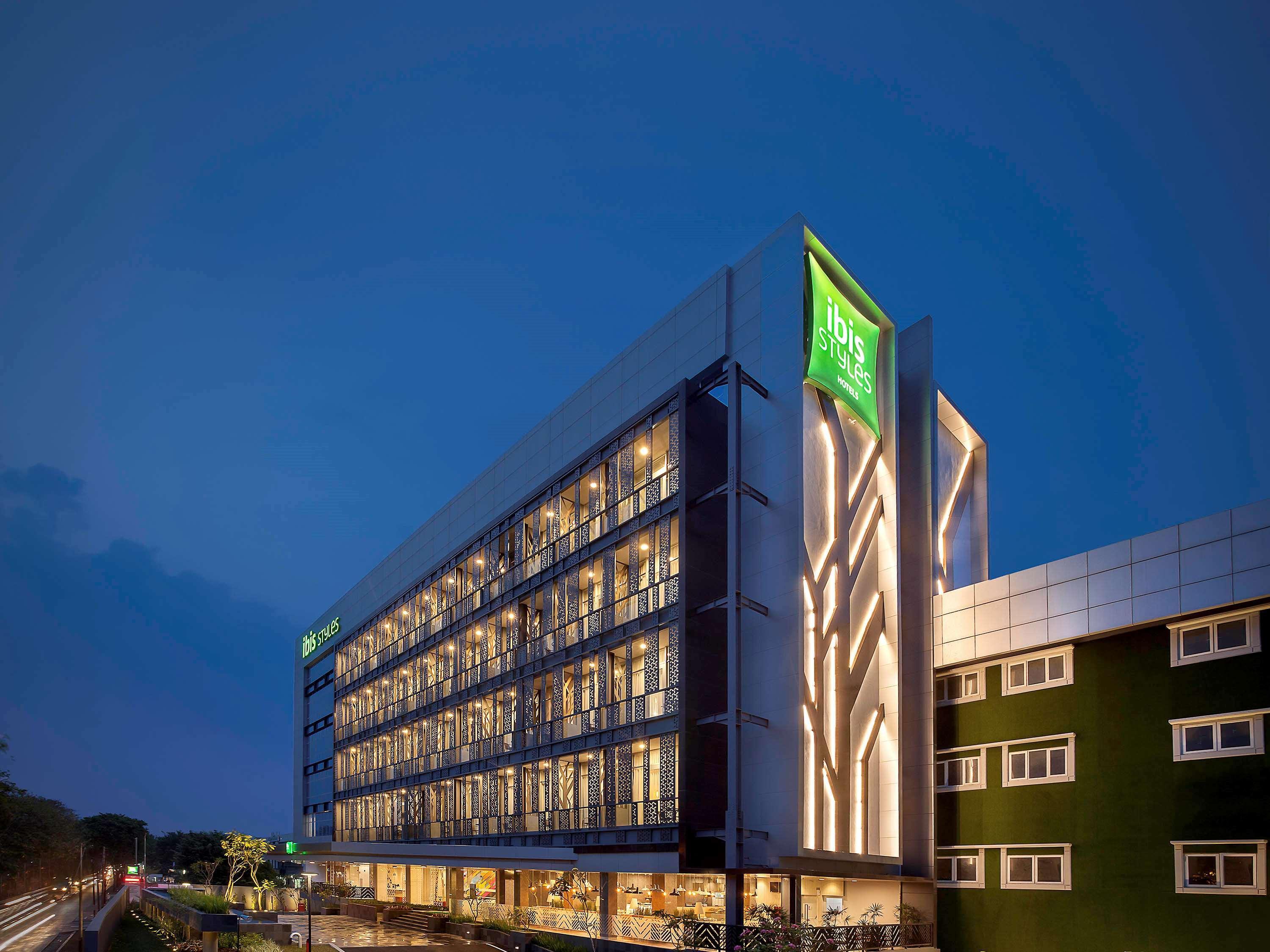 Ibis Styles Jakarta Sunter Kültér fotó