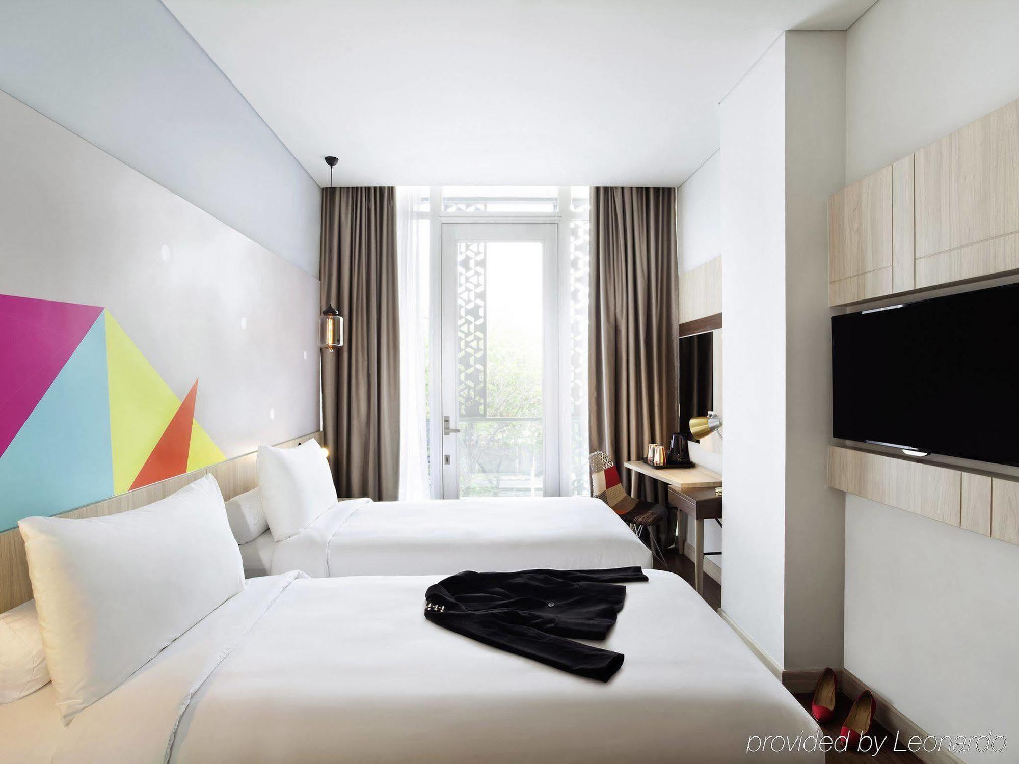 Ibis Styles Jakarta Sunter Kültér fotó