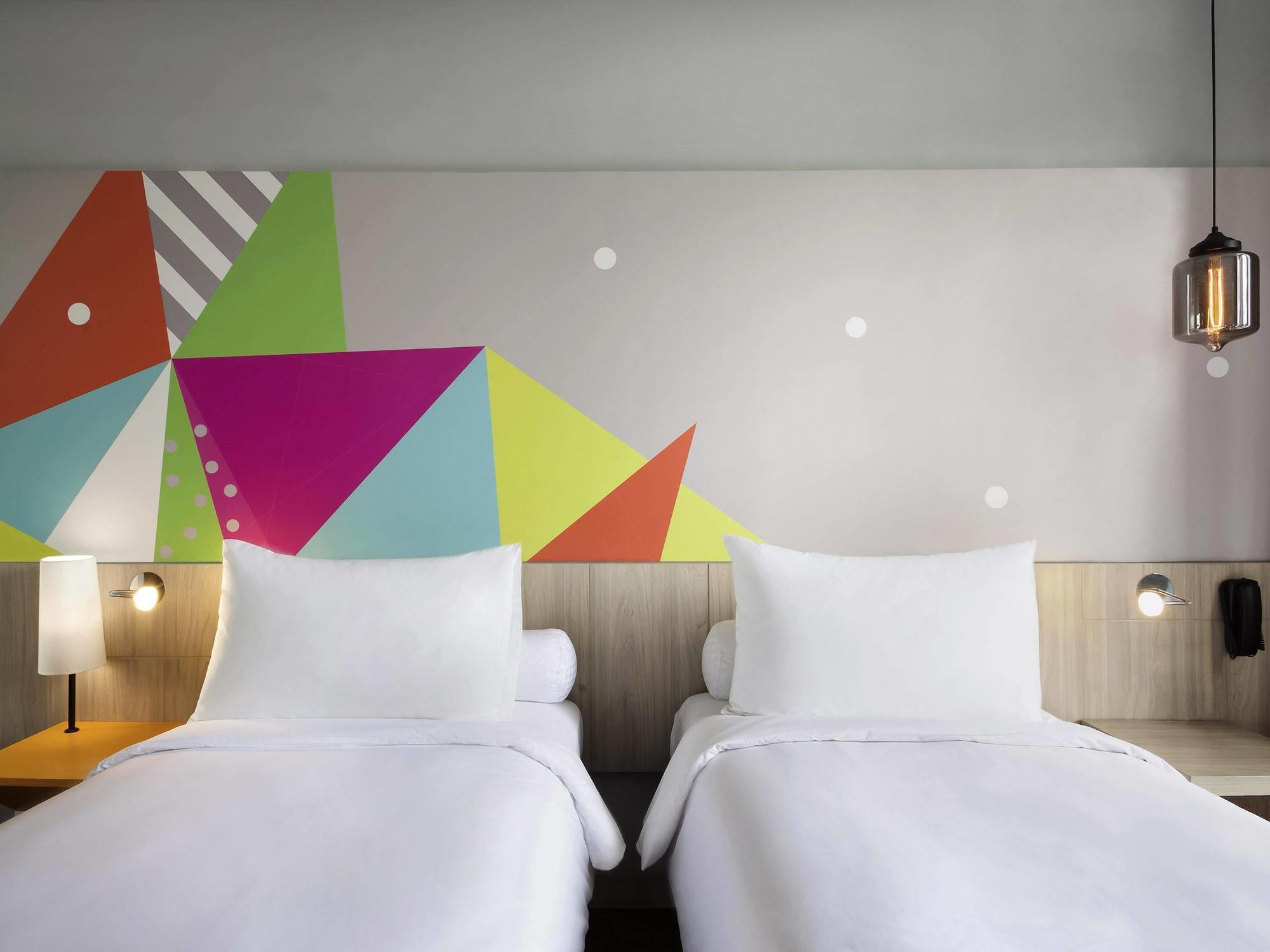 Ibis Styles Jakarta Sunter Kültér fotó